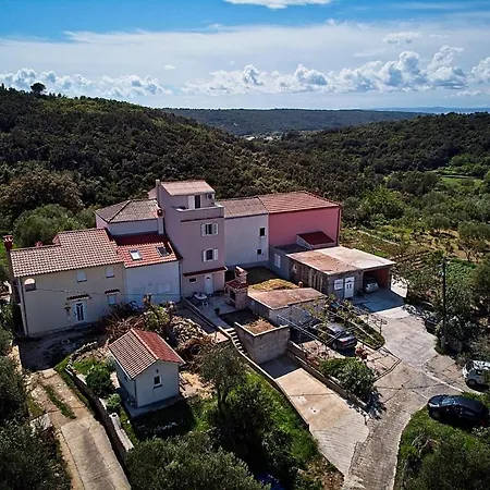 Holiday House Rab Kampor Exterior photo